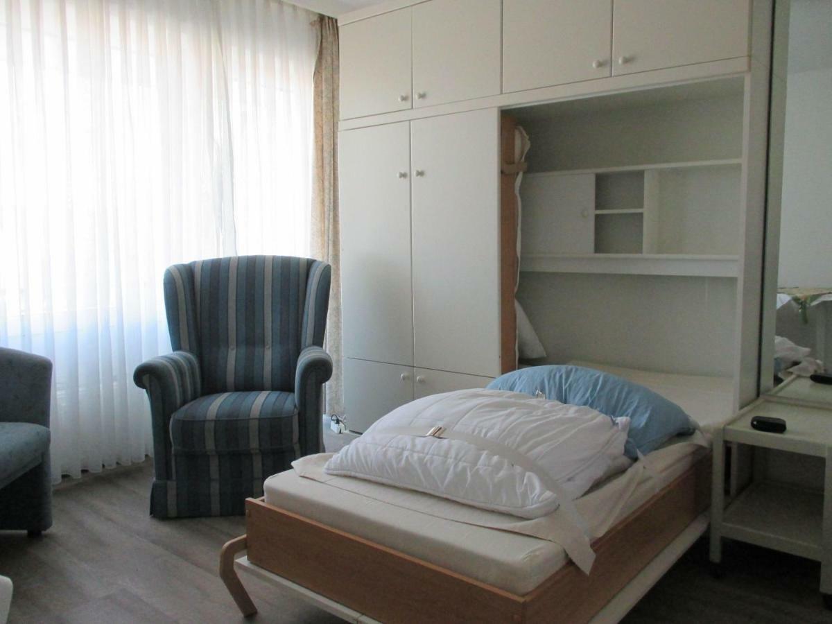 Einzimmerappartement-Fuer-Zwei-Personen Westerland Exterior photo